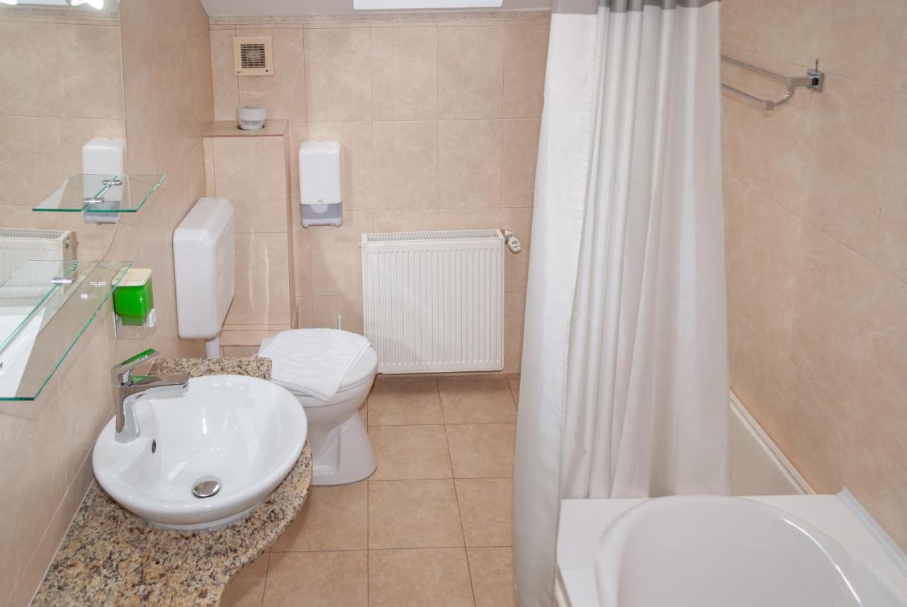 Prolex Turism Srl Hotel Bran  Luaran gambar