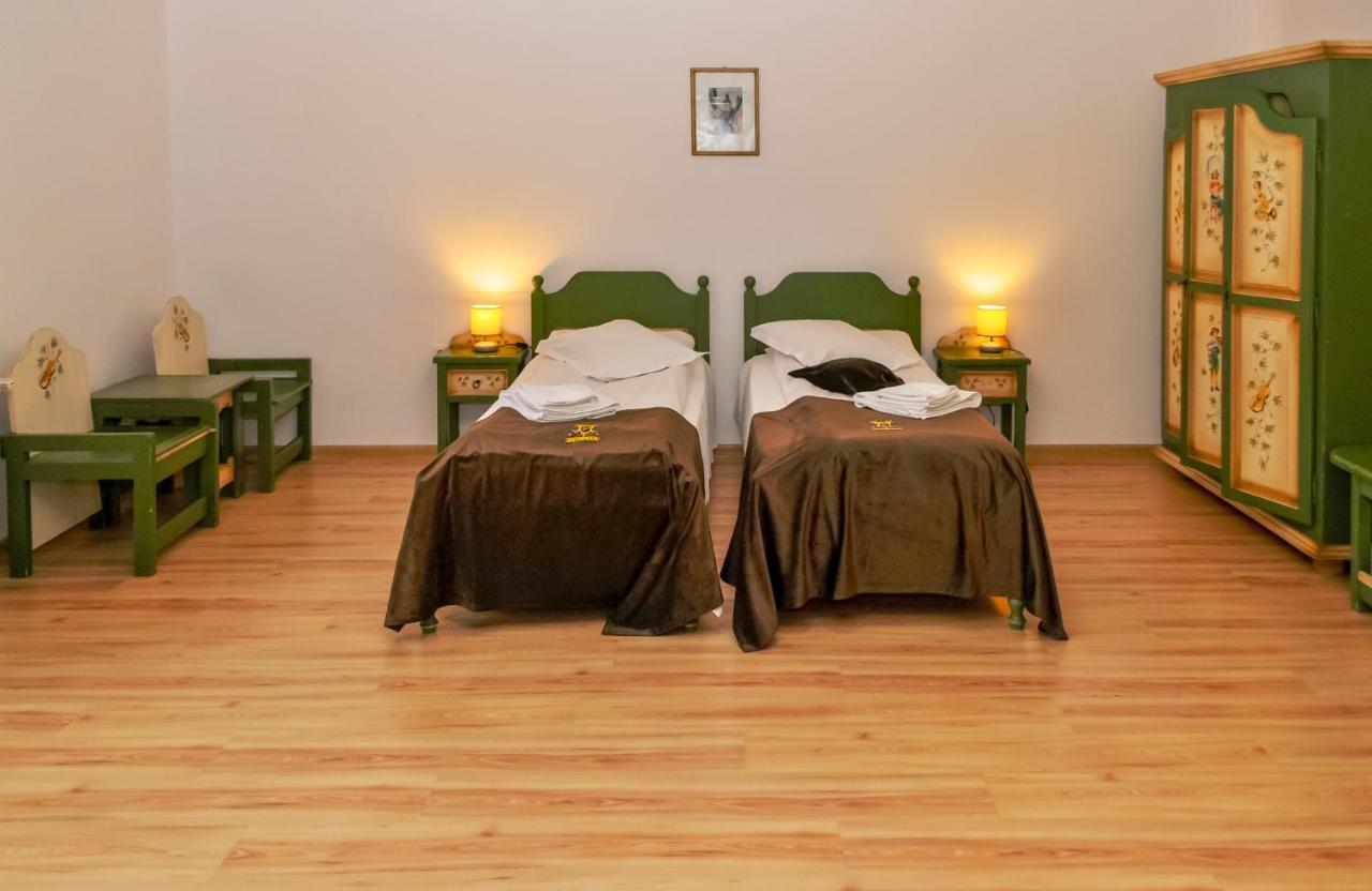 Prolex Turism Srl Hotel Bran  Luaran gambar