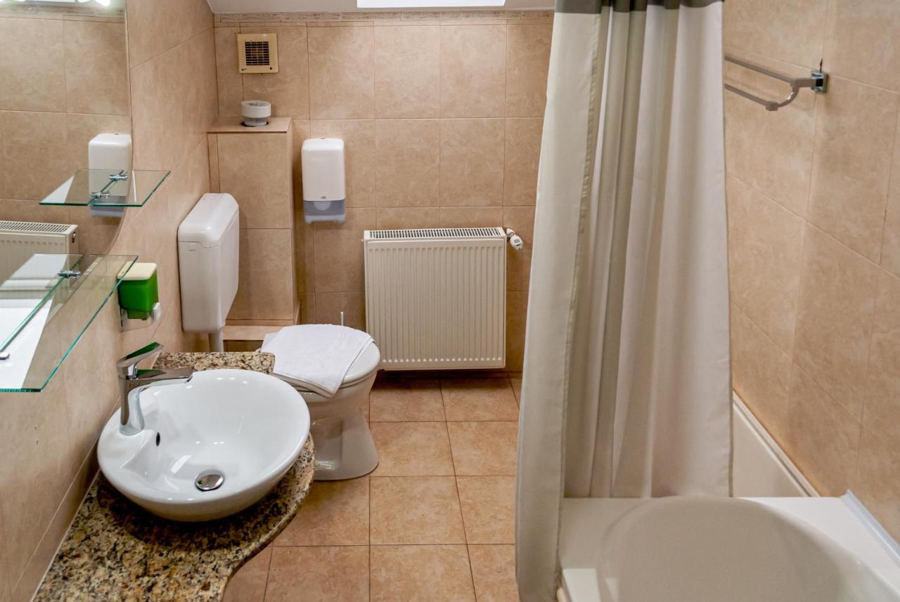 Prolex Turism Srl Hotel Bran  Luaran gambar